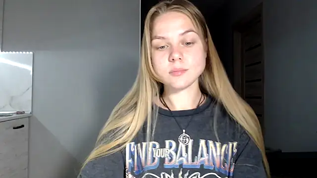 Sunbeam  online show from May 28, 9:32 pm