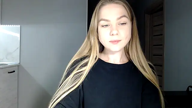 Snapshot of Sunbeam_ chatting on December 14, 6:24 pm Sunbeam online show from December 14, 6:24 pm