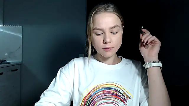 Snapshot of Sunbeam_ chatting on October 19, 7:38 pm Sunbeam online show from October 19, 7:38 pm