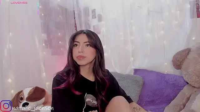 natalie jaensen online show from December 21, 4:08 pm