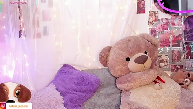 natalie jaensen online show from March 1, 5:57 pm