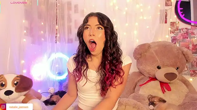 natalie jaensen online show from February 7, 7:33 pm