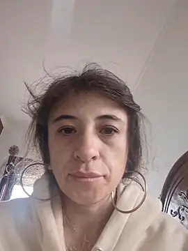 Snapshot of xgabyenlalunax chatting on October 24, 4:28 pm xgabyenlalunax online show from October 24, 4:28 pm