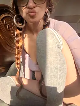 Snapshot of xgabyenlalunax chatting on March 11, 5:24 pm xgabyenlalunax online show from March 11, 5:24 pm