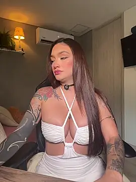 DaniDusan  online show from July 13, 7:13 pm