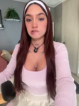 DaniDusan  online show from March 27, 8:54 pm