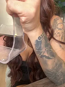 DaniDusan  online show from September 25, 5:41 pm