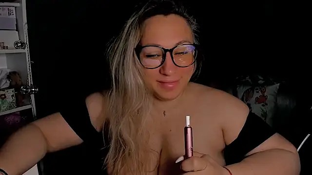 CumOnMy Tits online show from April 23, 3:57 am