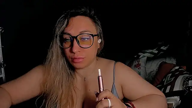 CumOnMy Tits online show from April 6, 2:51 am