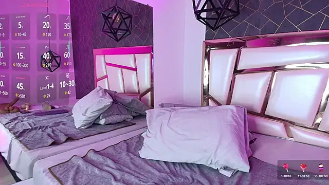 Annie Swan online show from October 29, 11:53 am