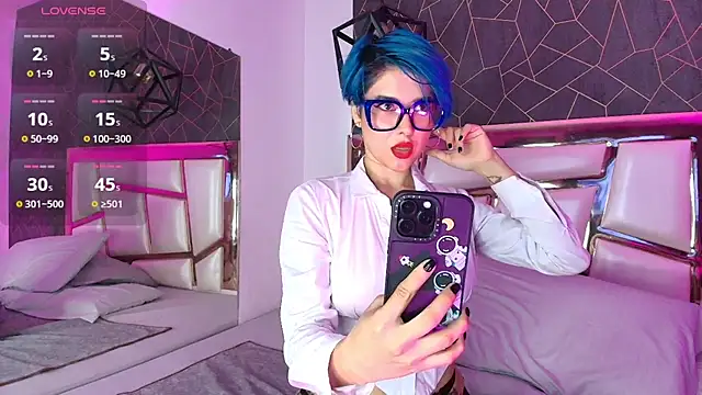 Annie Swan online show from October 20, 12:06 pm