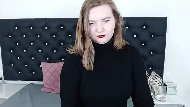 LaraDream online show from February 13, 1:29 am