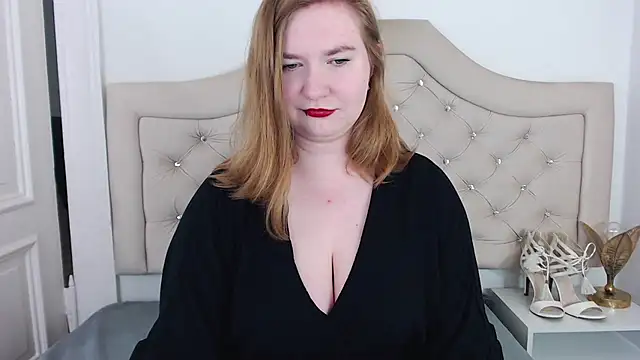 LaraDream online show from March 12, 3:07 pm