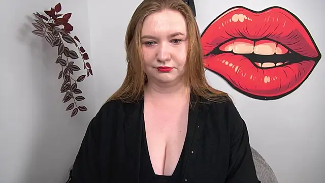 LaraDream online show from February 12, 2:50 pm