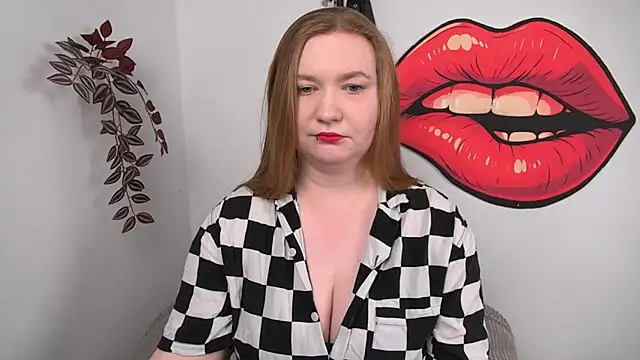 LaraDream online show from March 1, 2:17 pm