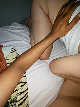 Bernardo085 online show from March 7, 3:02 am