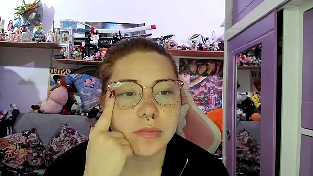 soficammy online show from June 8, 10:43 pm