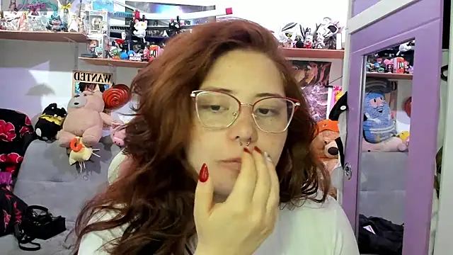 soficammy online show from May 12, 9:54 pm