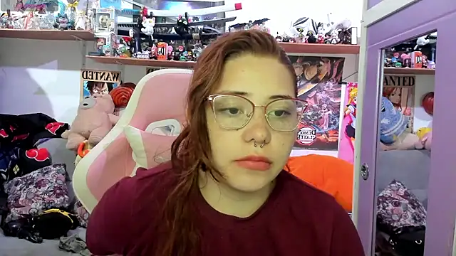 soficammy online show from May 16, 7:46 pm