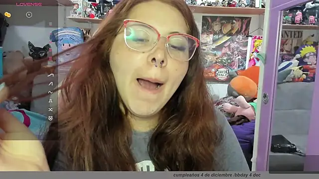 Snapshot of soficammy chatting on February 21, 10:56 pm soficammy online show from February 21, 10:56 pm