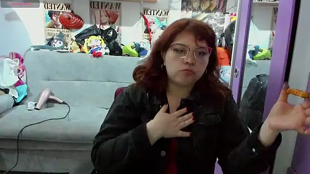 soficammy online show from March 7, 11:05 pm
