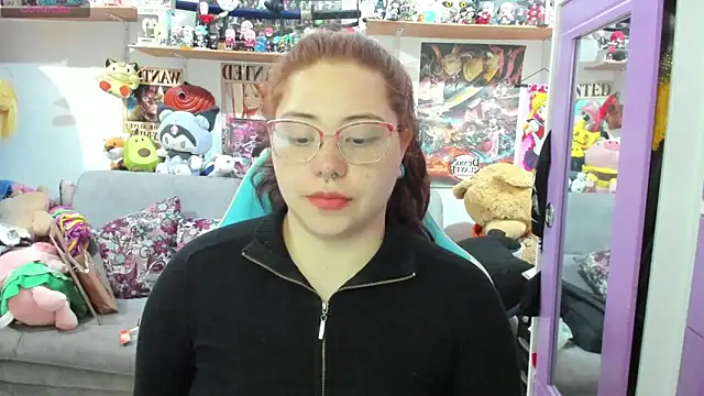 soficammy online show from November 26, 7:03 pm