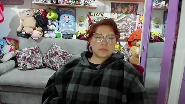 soficammy online show from January 27, 4:09 am