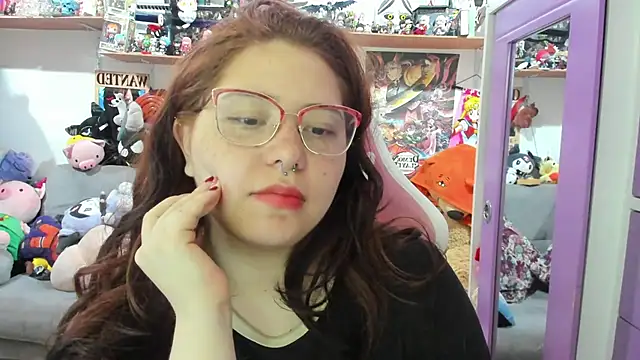 soficammy online show from January 8, 9:10 pm