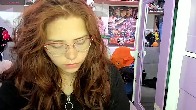 soficammy online show from June 9, 8:32 pm