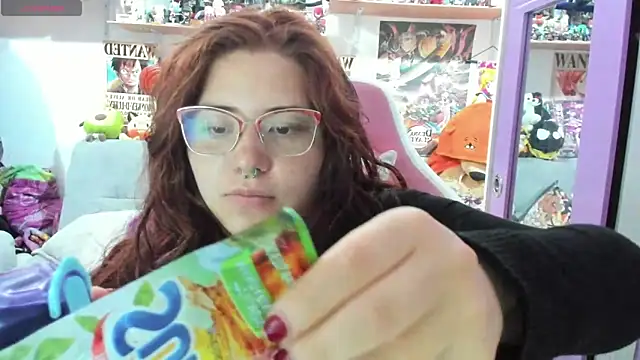 soficammy online show from December 21, 8:53 pm