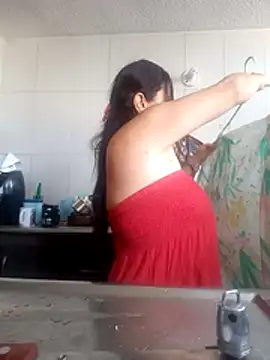 valeriapinter online show from February 7, 1:30 pm