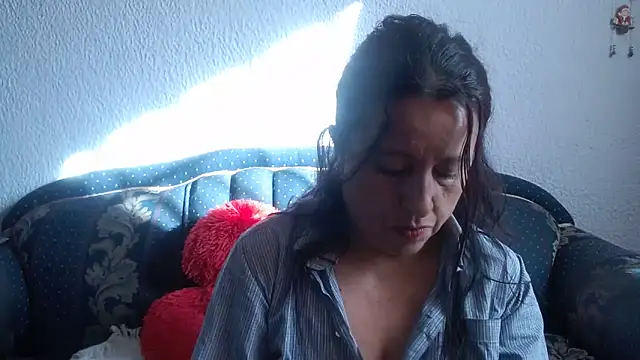 valeriapinter online show from February 26, 12:49 pm