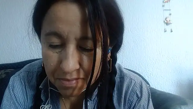 valeriapinter online show from May 26, 1:20 pm