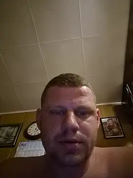 Snapshot of zagi3m23 chatting on July 5, 2:05 am zagi3m23 online show from July 5, 2:05 am