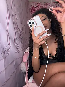 mismialove online show from March 5, 12:02 pm