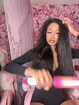 mismialove online show from March 12, 12:27 am