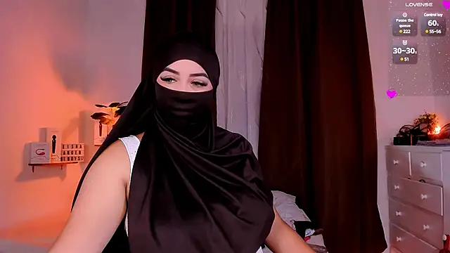 KeishaDanger  online show from January 19, 7:04 pm