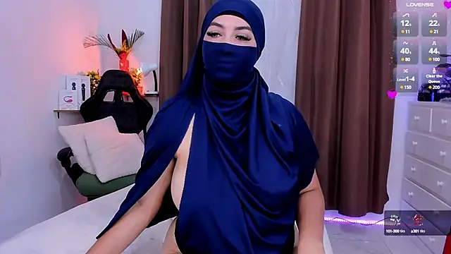 KeishaDanger  online show from February 17, 11:54 pm