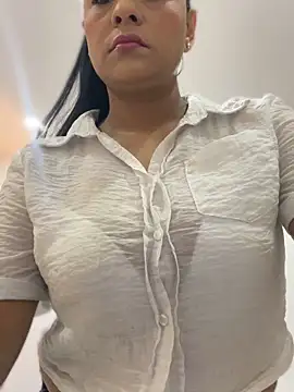 sofia xxx02 online show from May 27, 12:01 pm