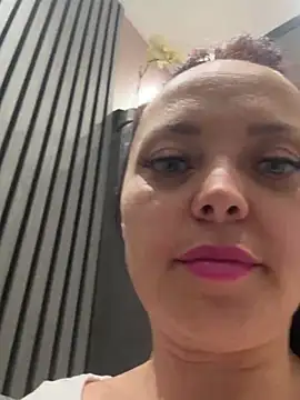 Snapshot of Kate_Joy chatting on March 20, 12:43 pm Kate Joy online show from March 20, 12:43 pm