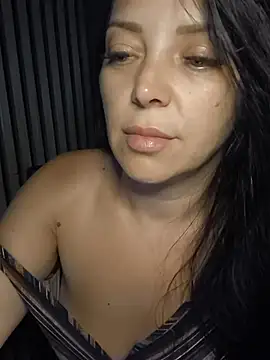 Snapshot of Kate_Joy chatting on July 6, 12:06 am Kate Joy online show from July 6, 12:06 am