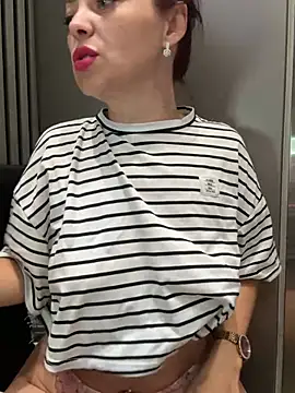 Snapshot of Kate_Joy chatting on July 14, 1:16 am Kate Joy online show from July 14, 1:16 am