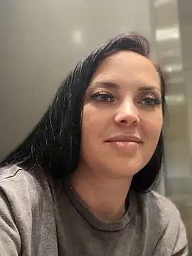 Snapshot of Kate_Joy chatting on June 11, 8:17 pm Kate Joy online show from June 11, 8:17 pm