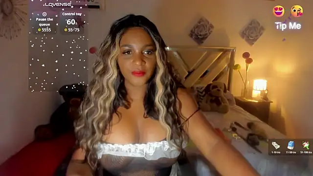 Miagrace online show from March 6, 11:00 pm