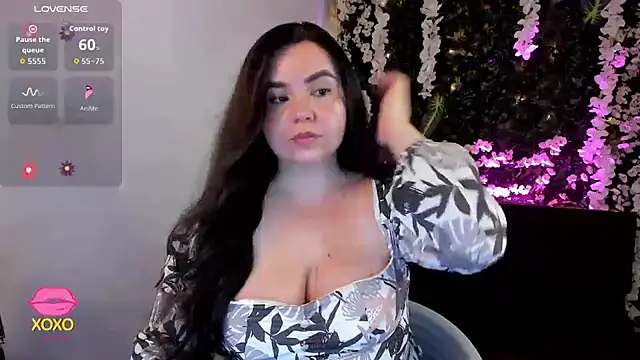 Snapshot of ainohacarter_89 chatting on September 10, 10:31 pm ainohacarter 89 online show from September 10, 10:31 pm