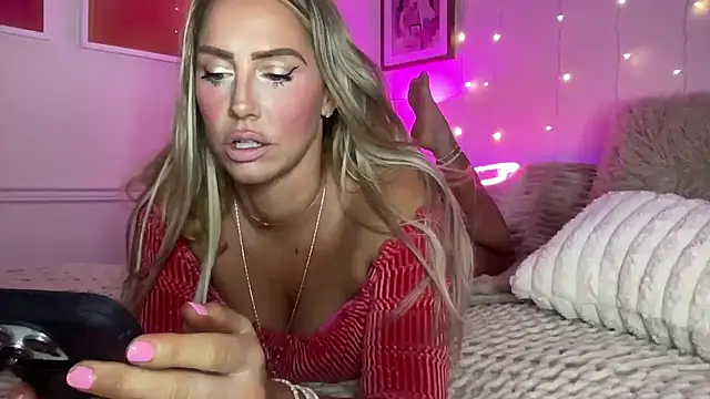 Fitnessbabe69 online show from March 1, 7:52 am