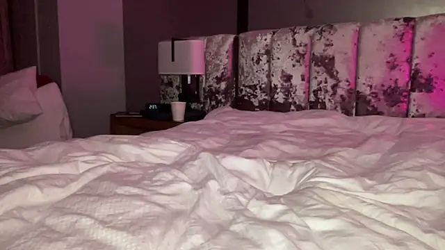 Snapshot of Fitnessbabe69 chatting on October 2, 7:34 am Fitnessbabe69 online show from October 2, 7:34 am
