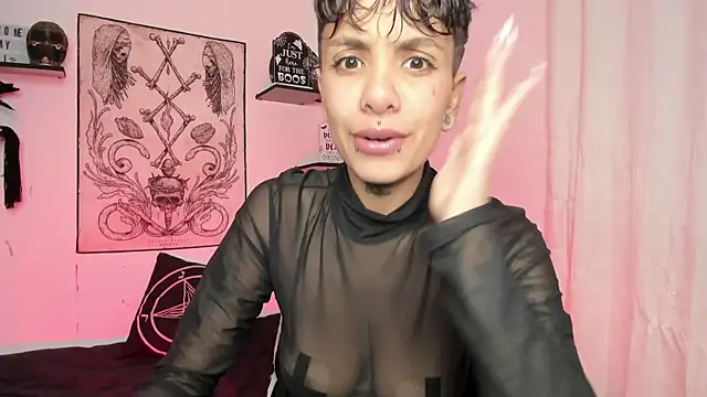 luci fer devil online show from January 25, 2:26 am