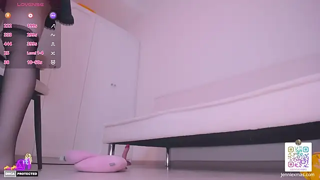 jennie xmas online show from January 11, 1:32 pm