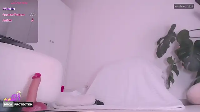 jennie xmas online show from March 6, 3:29 pm